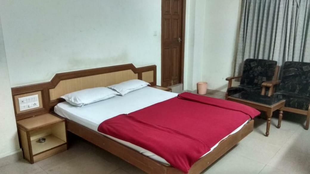 Mg Palace Lodge Shimoga Dış mekan fotoğraf